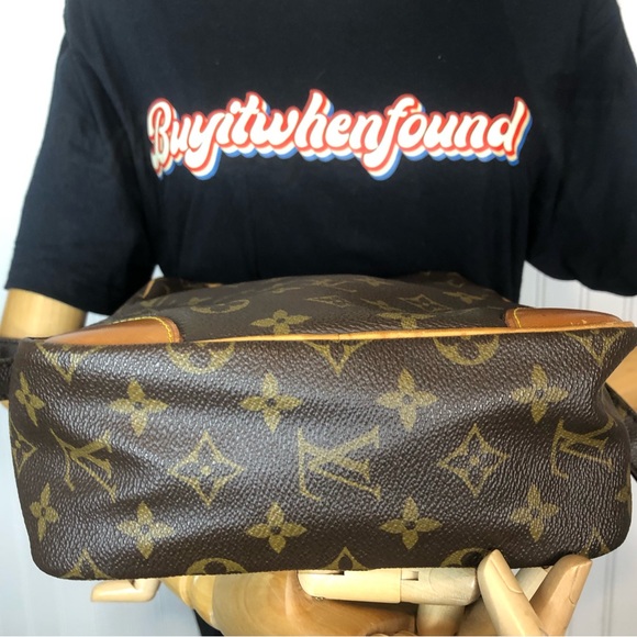 LOUIS VUITTON DANUBE MM Monogram Adjustable Crossbody Shoulder Bag LV DUST BAG - Picture 6 of 17